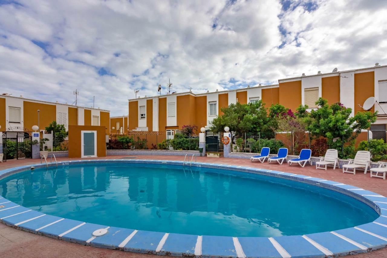 Beautiful 2-Bed Townhouse Near La Tejita Beach/El Medano! Exterior foto